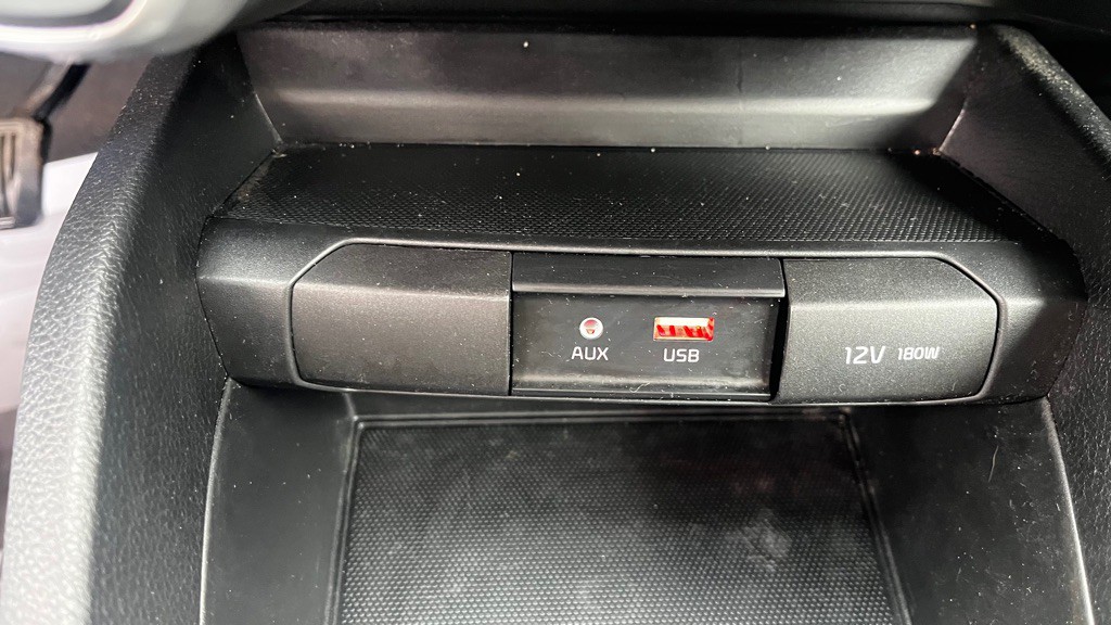 2019 Kia Rio Image 23