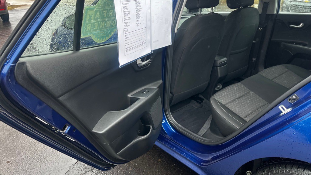 2019 Kia Rio Image 35