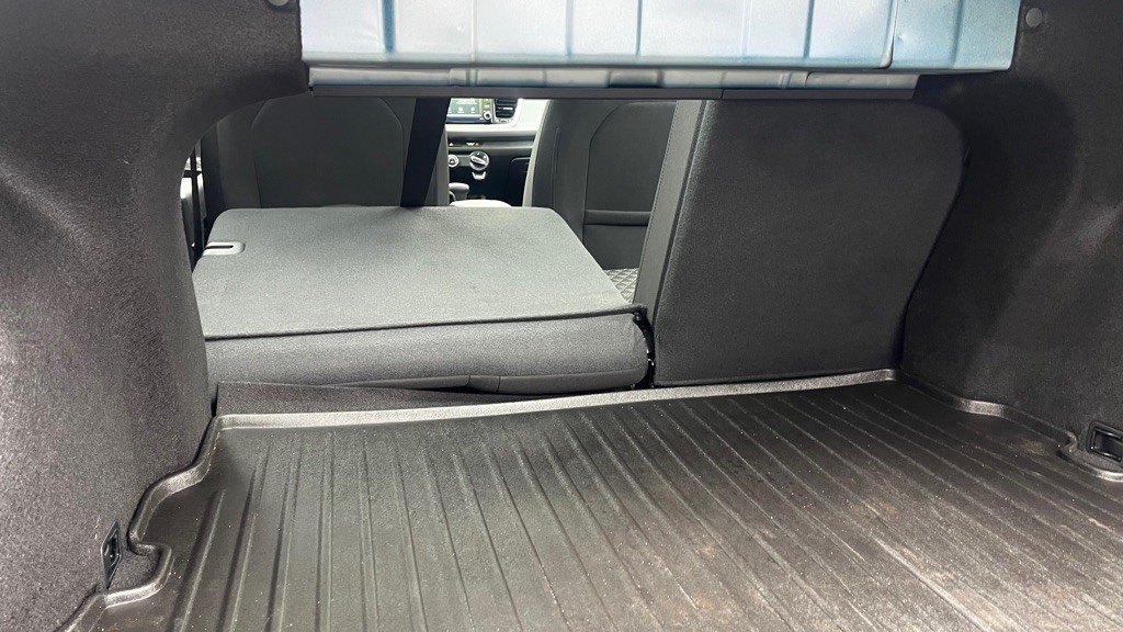 2019 Kia Rio Image 43