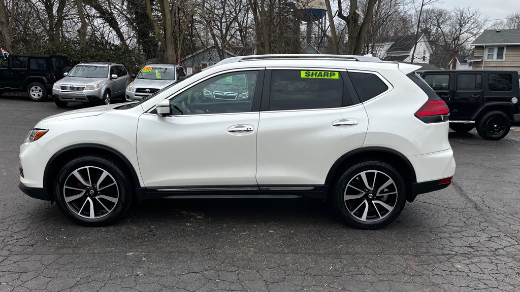 2017 Nissan Rogue Image 3