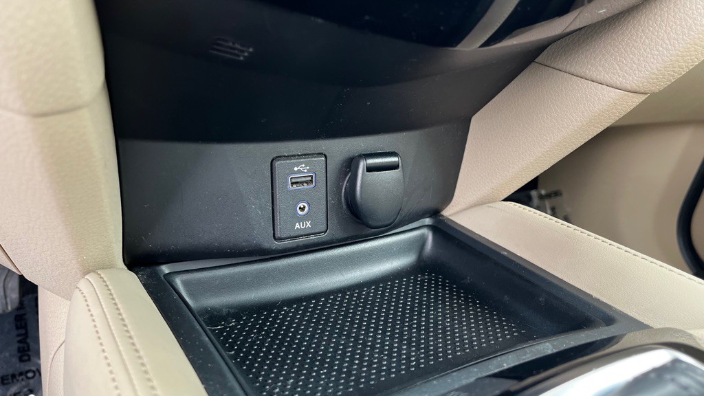 2017 Nissan Rogue Image 17