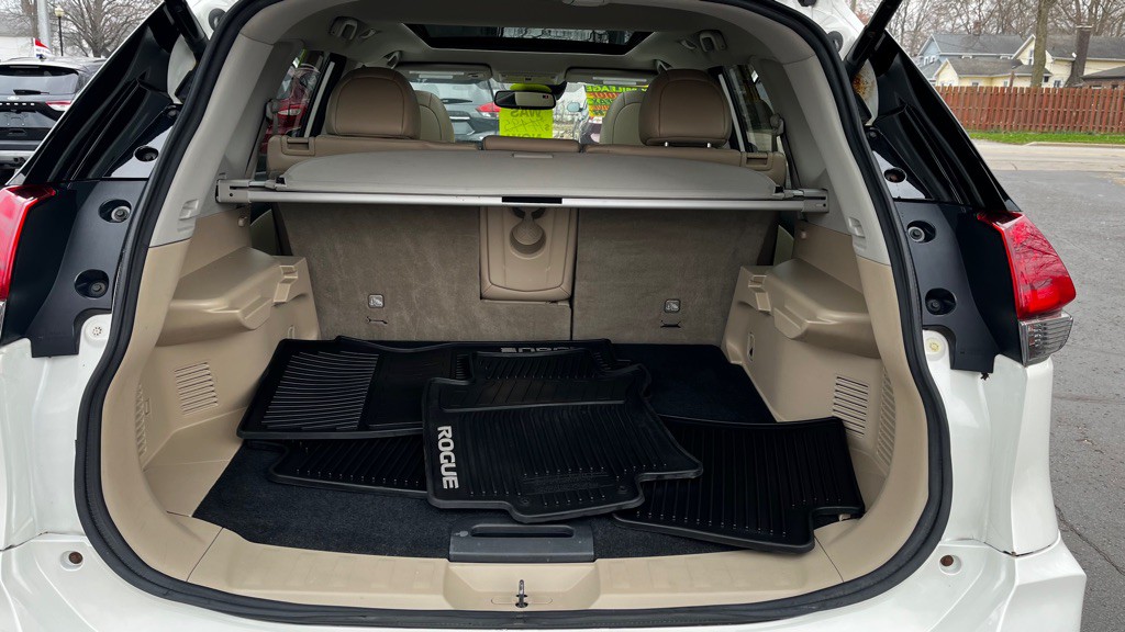 2017 Nissan Rogue Image 56