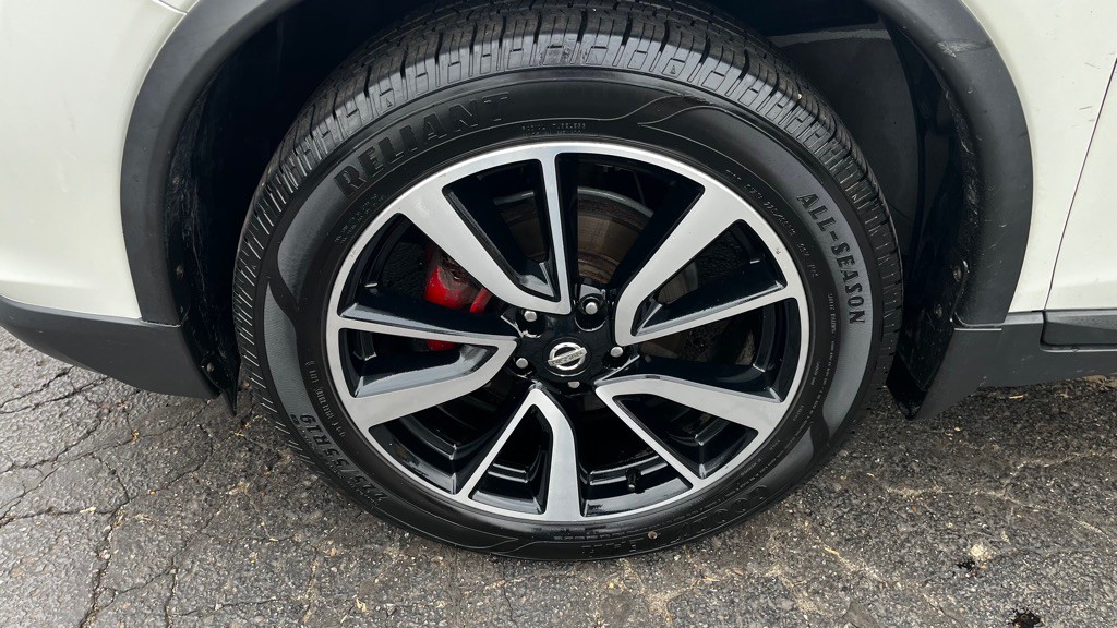 2017 Nissan Rogue Image 62