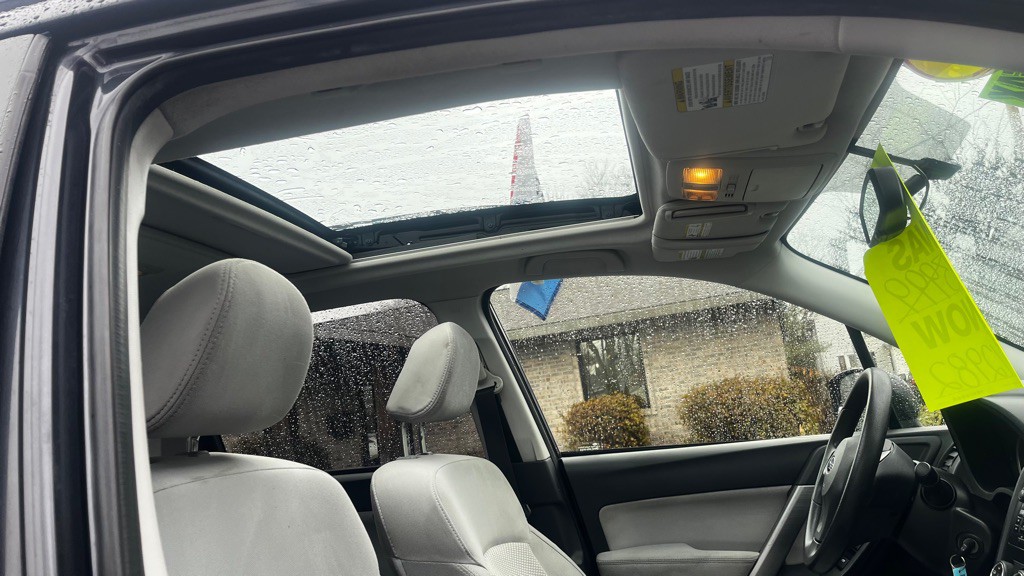 2014 Subaru Forester Image 20