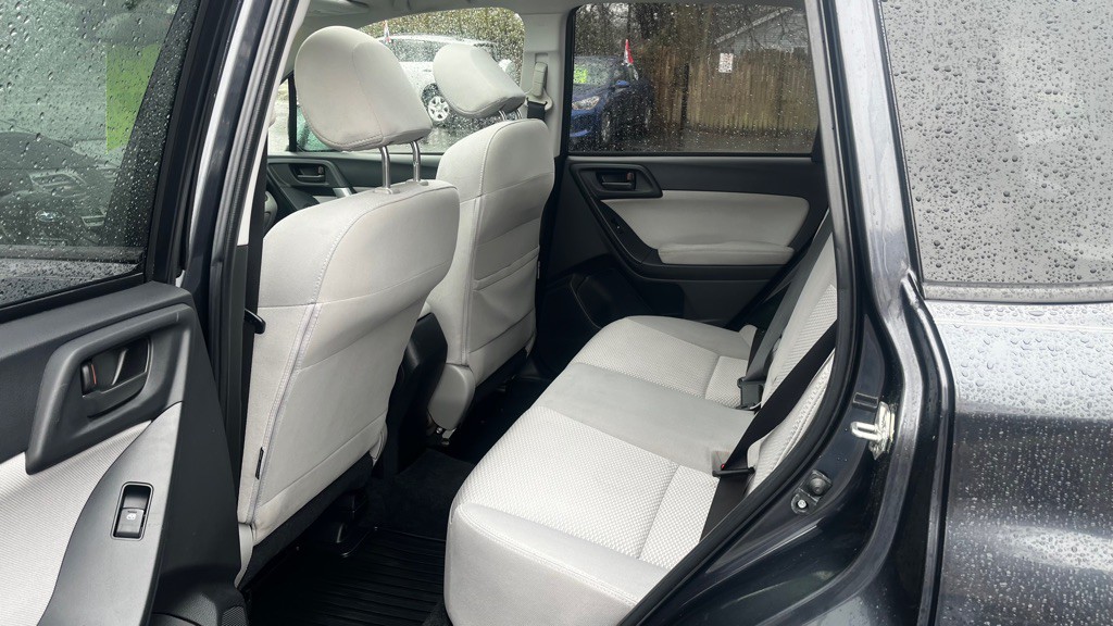 2014 Subaru Forester Image 25