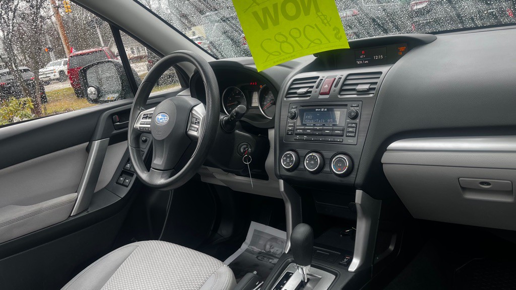 2014 Subaru Forester Image 30