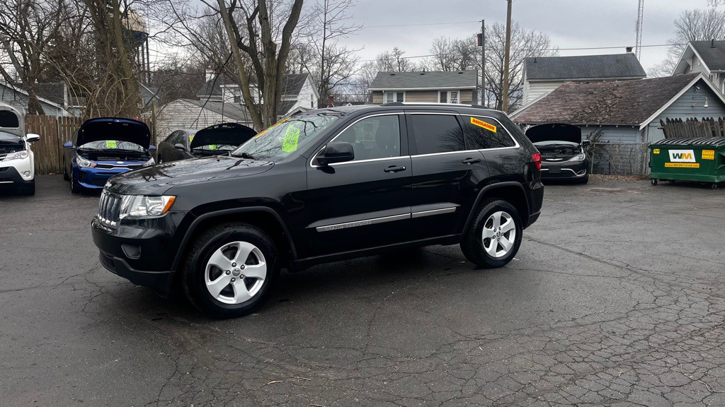 2013 Jeep Grand Cherokee Image 2