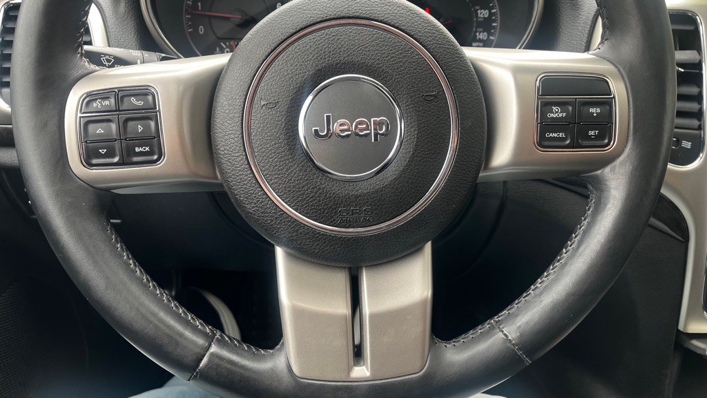 2013 Jeep Grand Cherokee Image 18