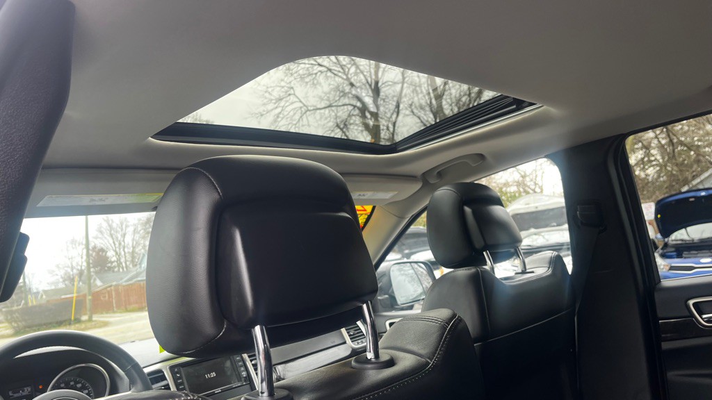 2013 Jeep Grand Cherokee Image 34