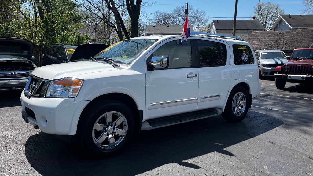 2011 Nissan Armada Image 2