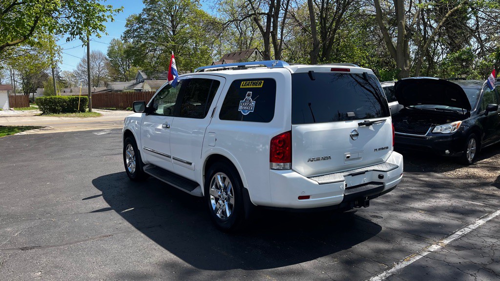 2011 Nissan Armada Image 5