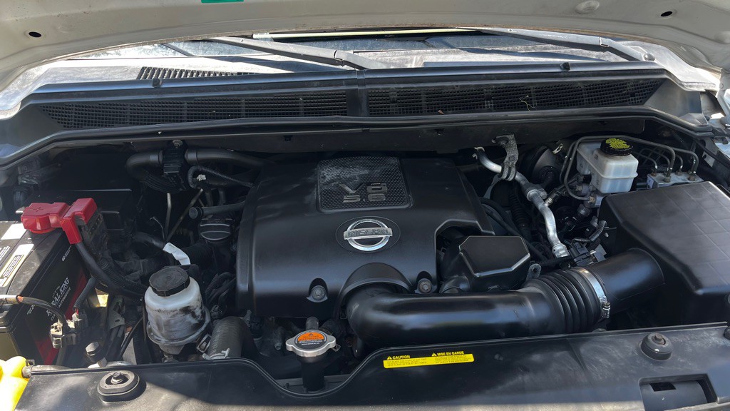 2011 Nissan Armada Image 15