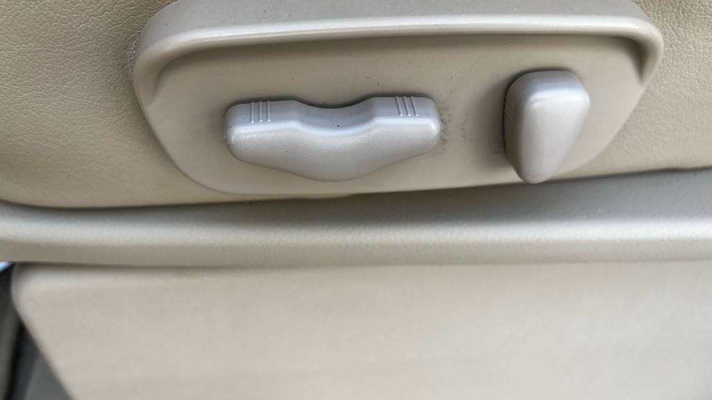 2011 Nissan Armada Image 31