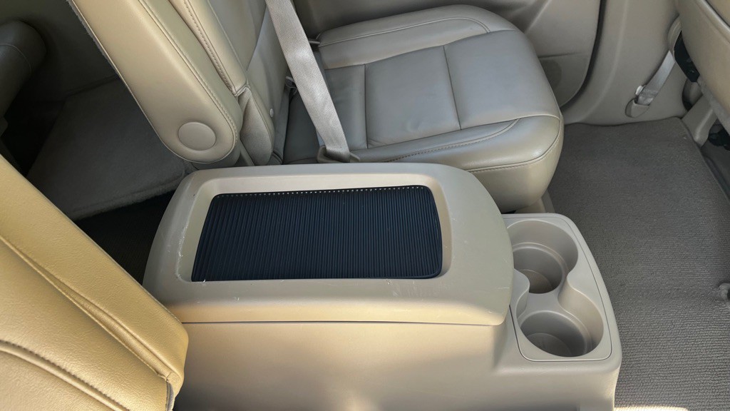 2011 Nissan Armada Image 43