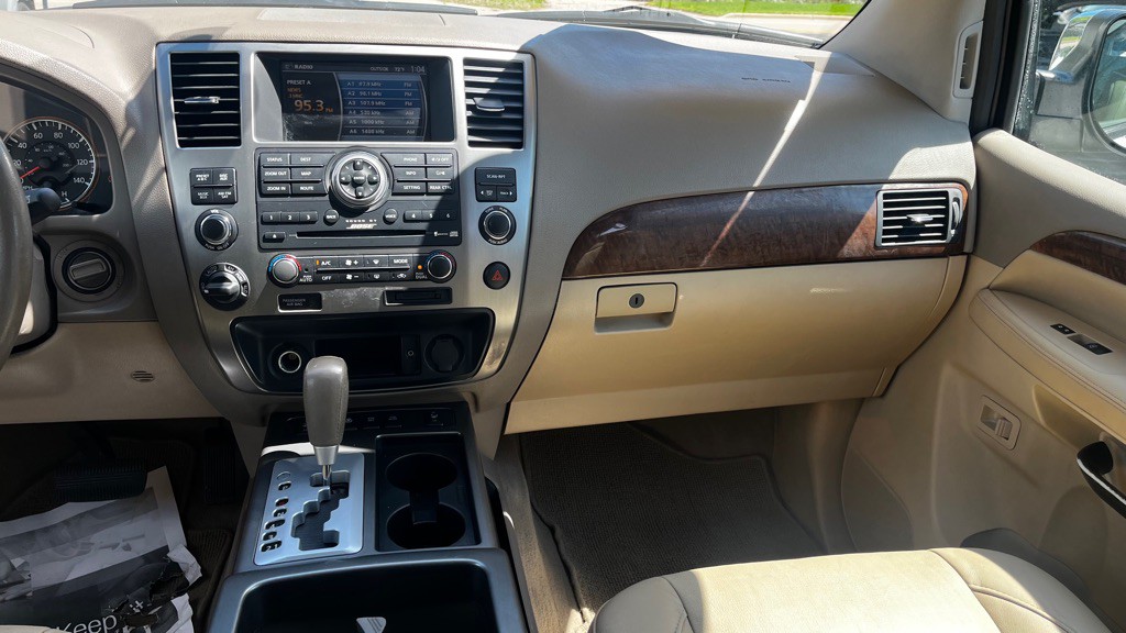 2011 Nissan Armada Image 44