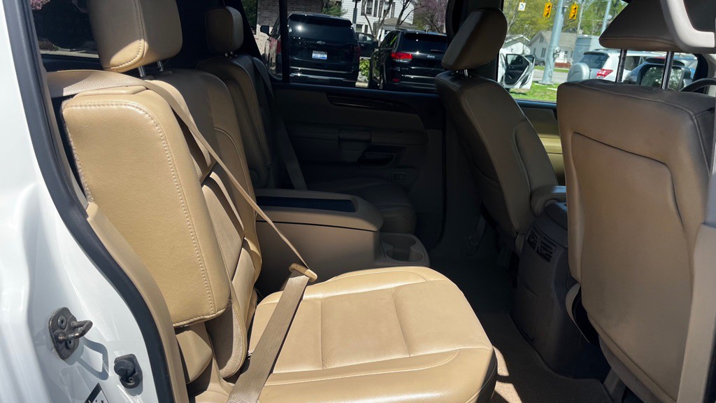 2011 Nissan Armada Image 49