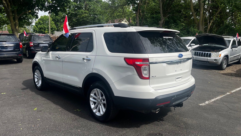 2011 Ford Explorer Image 6