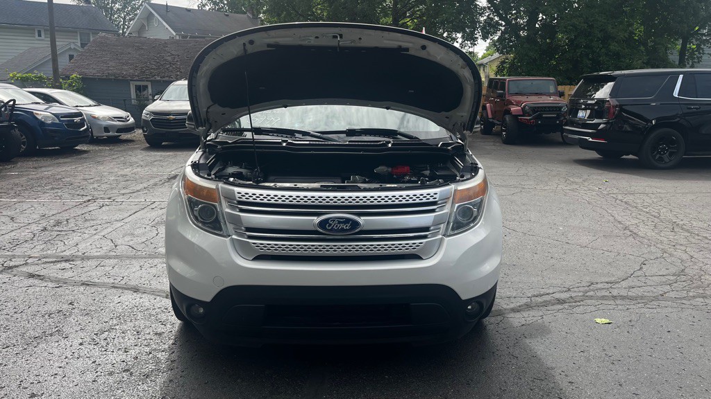 2011 Ford Explorer Image 15