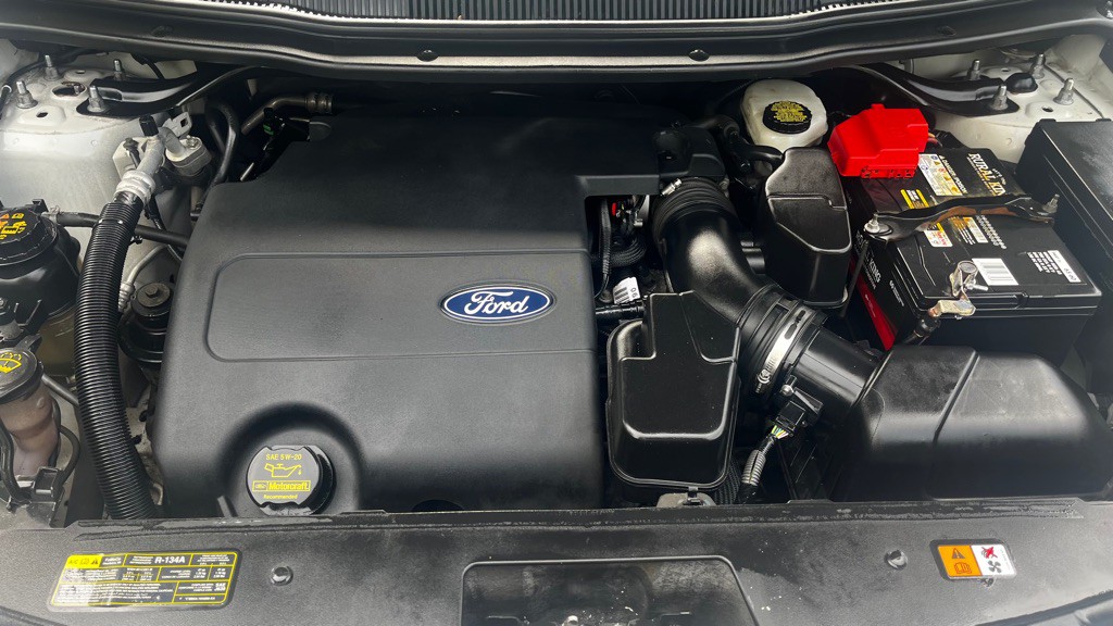 2011 Ford Explorer Image 17