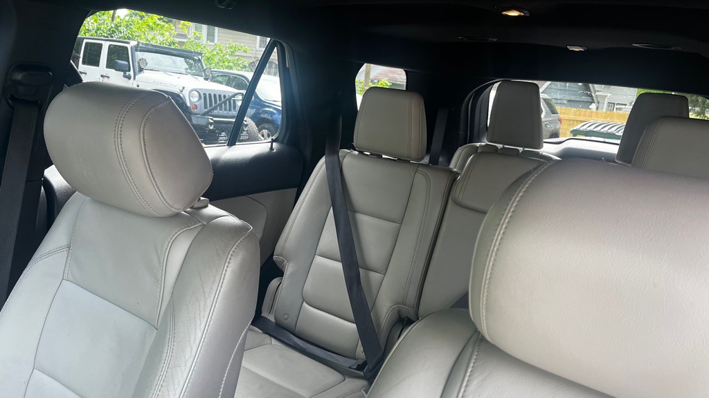 2011 Ford Explorer Image 23