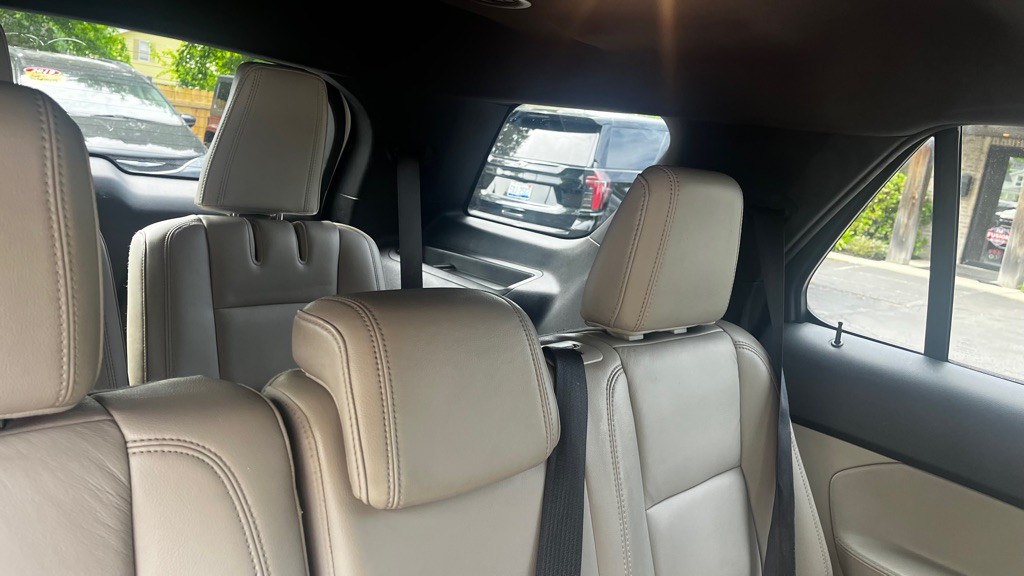 2011 Ford Explorer Image 39