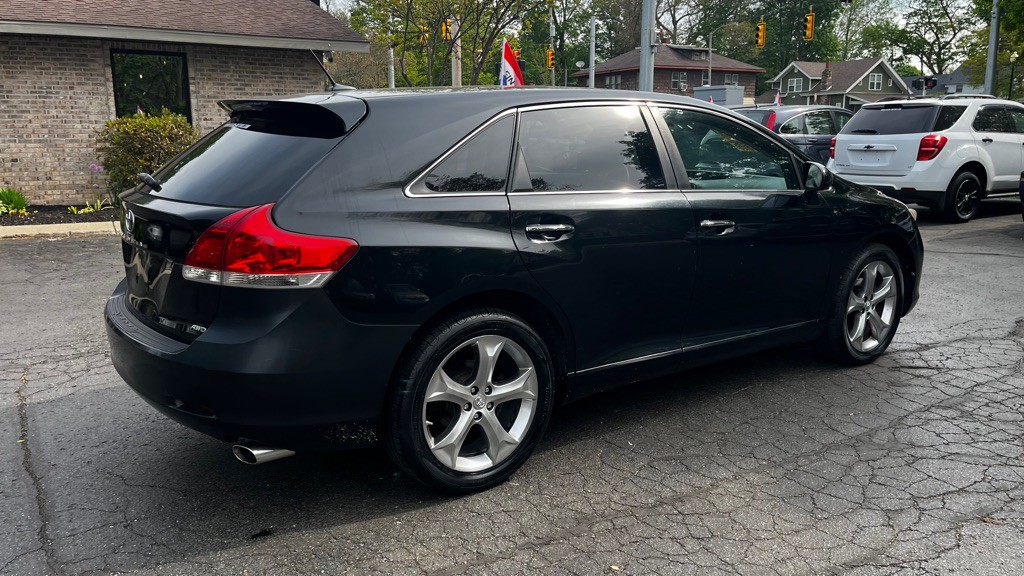 2010 Toyota Venza Image 9