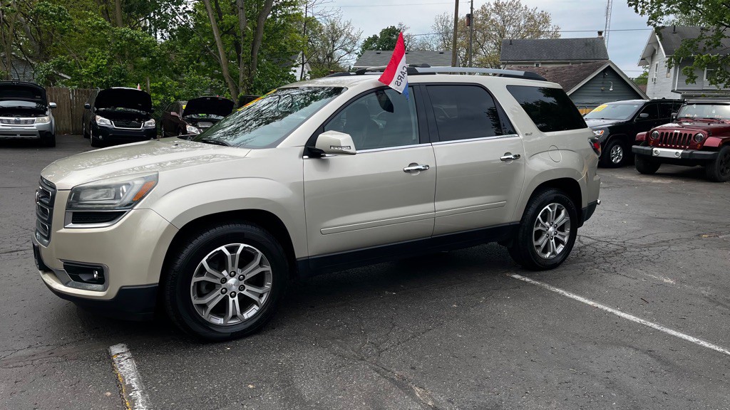 2015 GMC Acadia Image 2