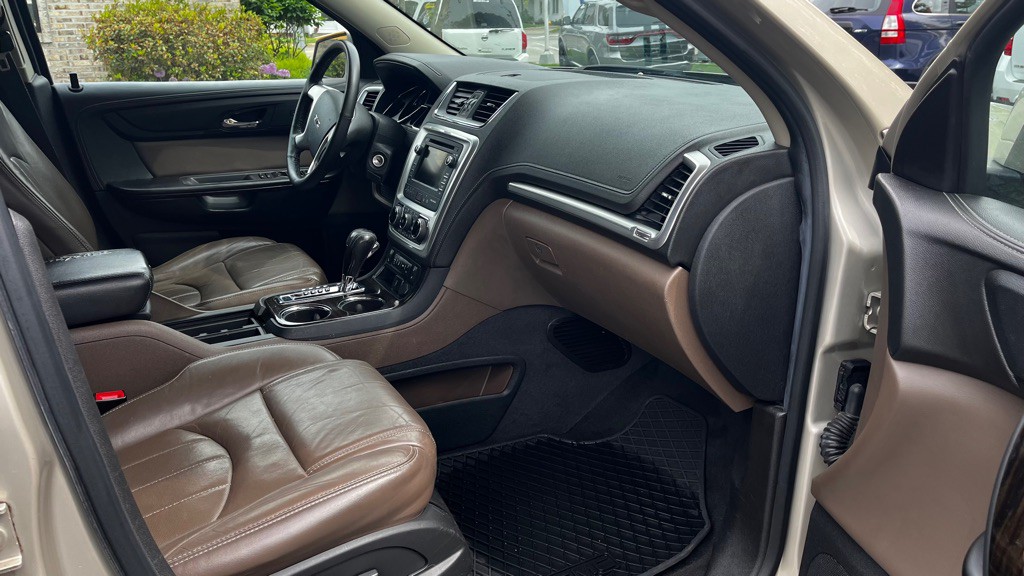 2015 GMC Acadia Image 36
