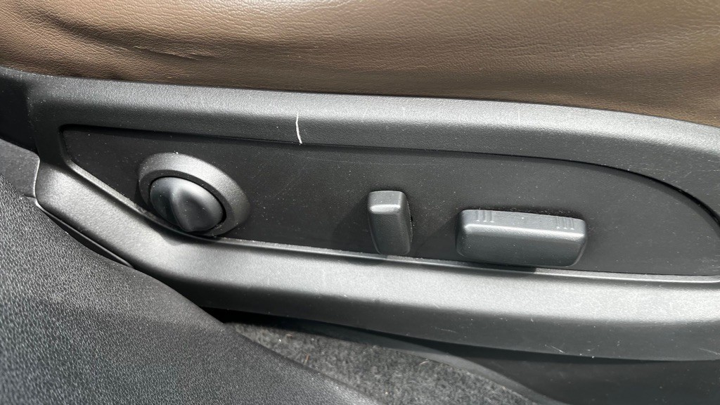 2015 GMC Acadia Image 38