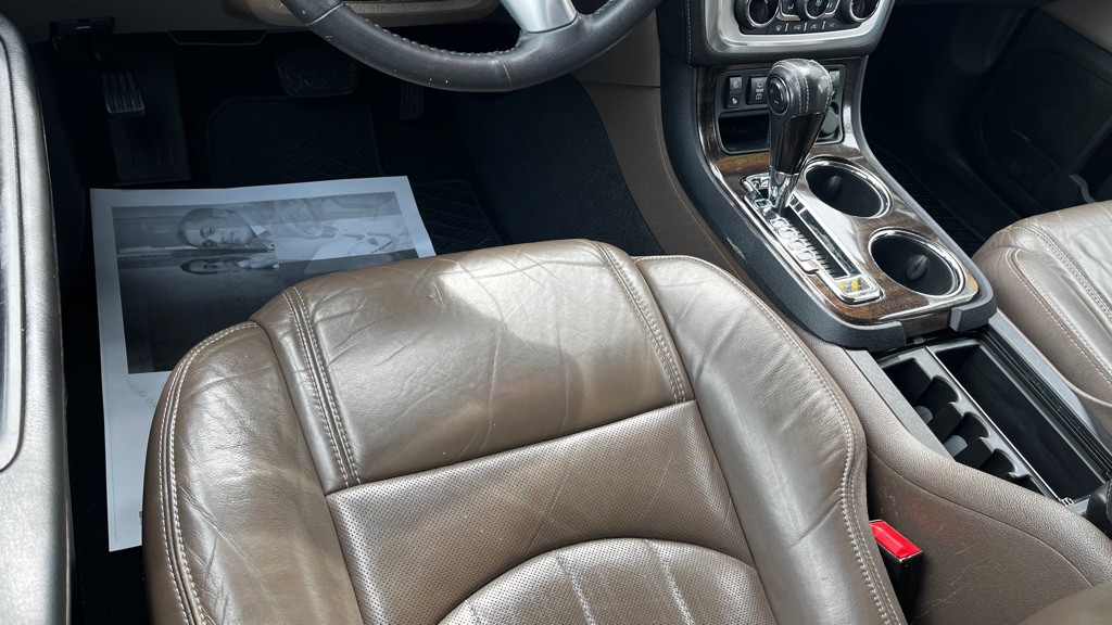 2015 GMC Acadia Image 40