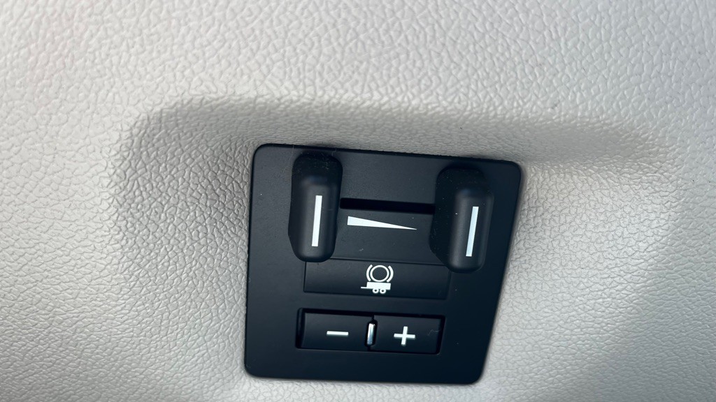 2013 Chevrolet Tahoe Image 22