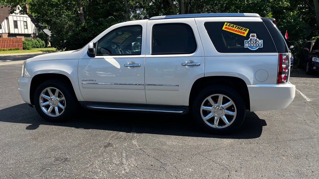 2012 GMC Yukon Image 4