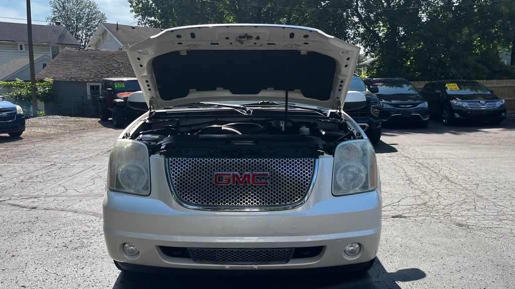 2012 GMC Yukon Image 15