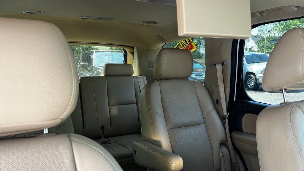 2012 GMC Yukon Image 35
