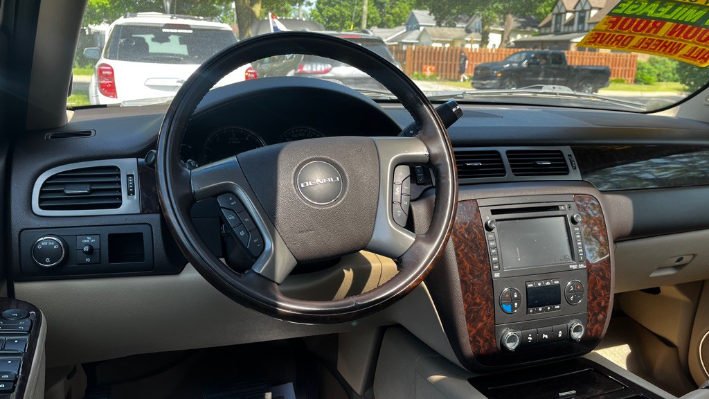 2012 GMC Yukon Image 46