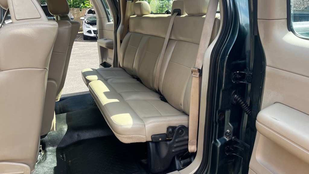 2005 Ford F-150 Image 28