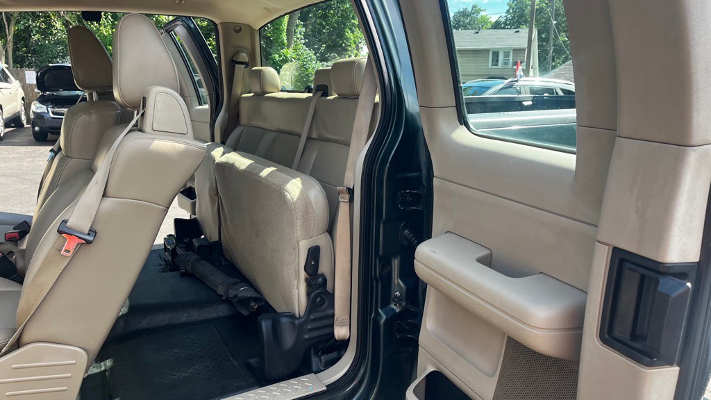 2005 Ford F-150 Image 31
