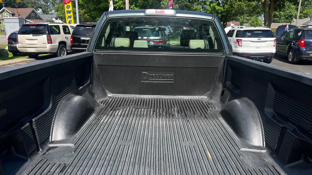 2005 Ford F-150 Image 35