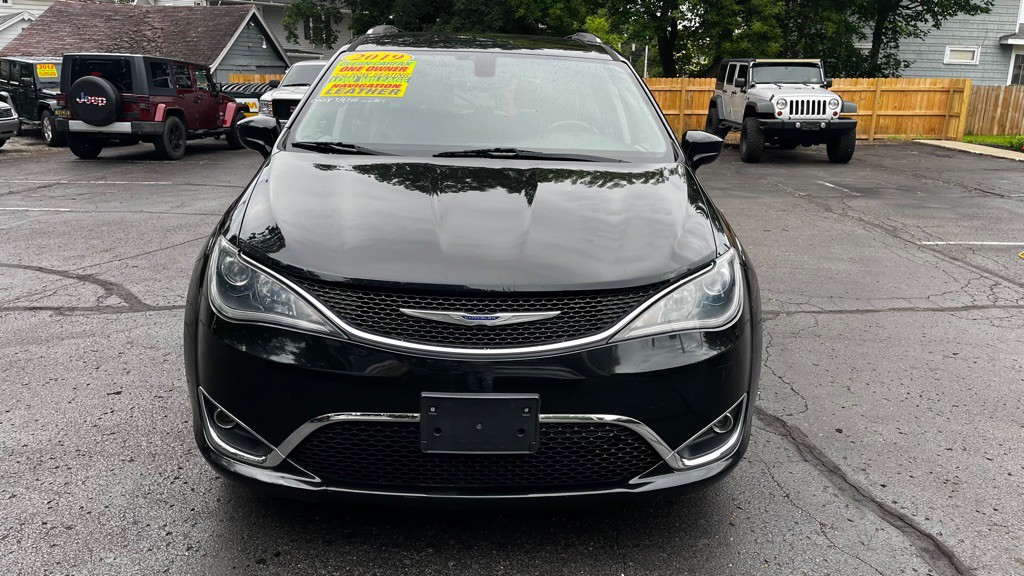 2019 Chrysler Pacifica Image 14