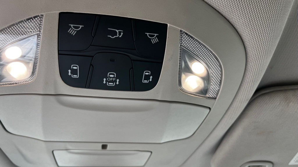 2019 Chrysler Pacifica Image 25