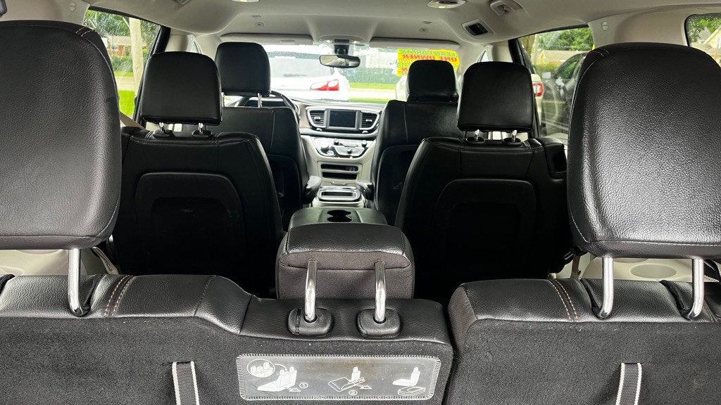 2019 Chrysler Pacifica Image 49