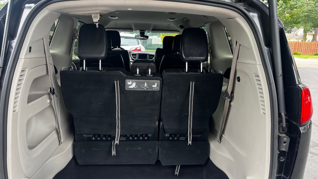 2019 Chrysler Pacifica Image 53