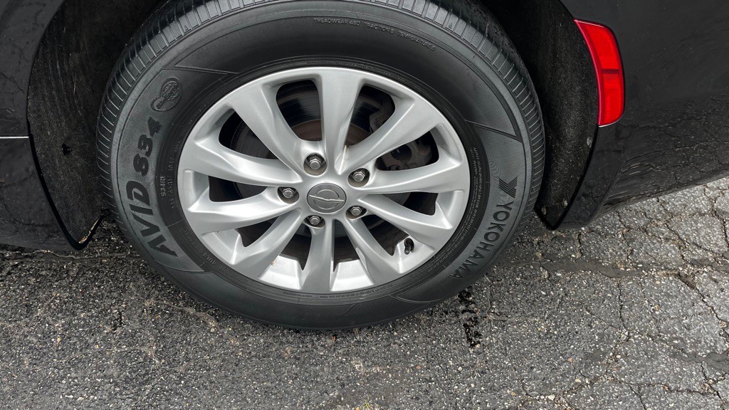2019 Chrysler Pacifica Image 57