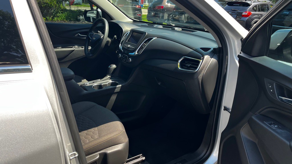 2020 Chevrolet Equinox Image 32