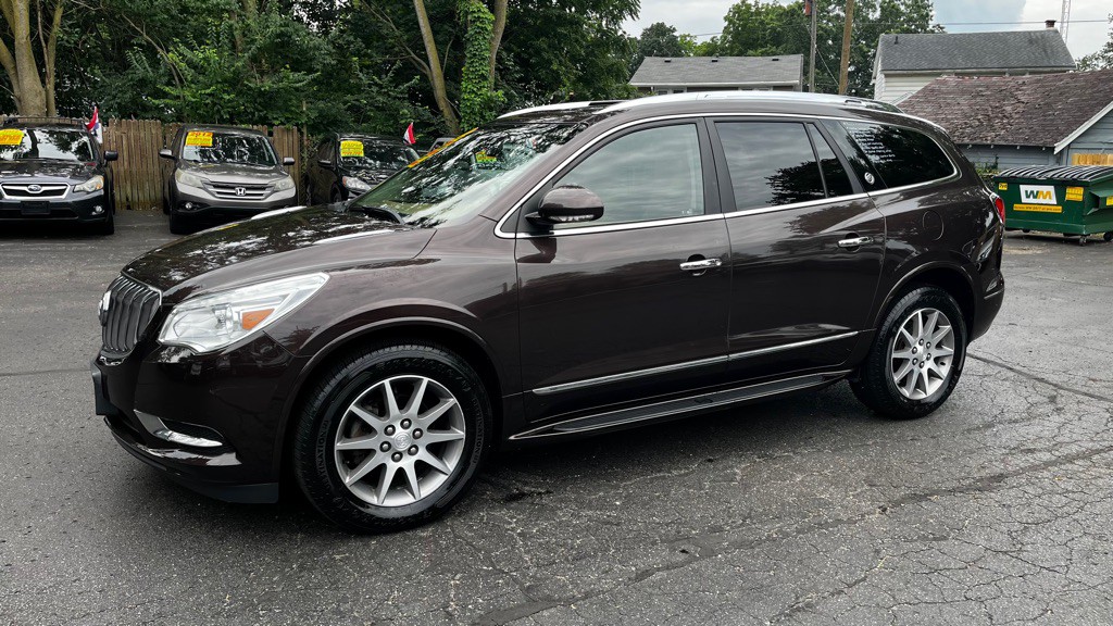2017 Buick Enclave Image 2
