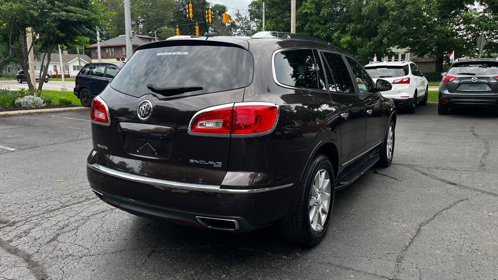 2017 Buick Enclave Image 8