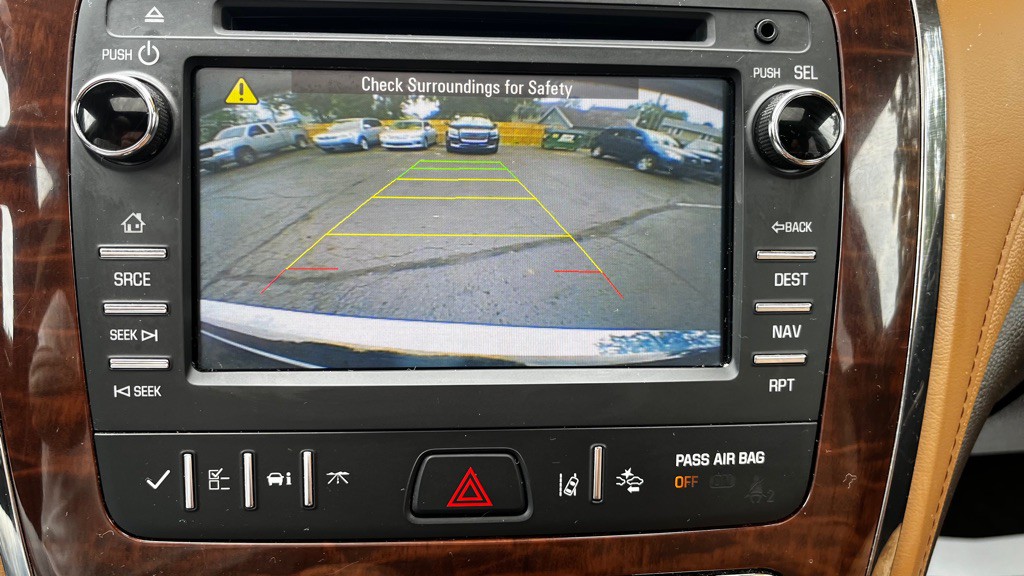 2017 Buick Enclave Image 24