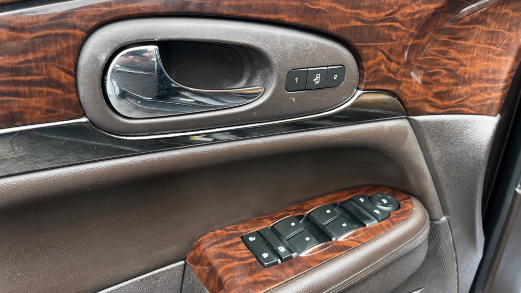 2017 Buick Enclave Image 30