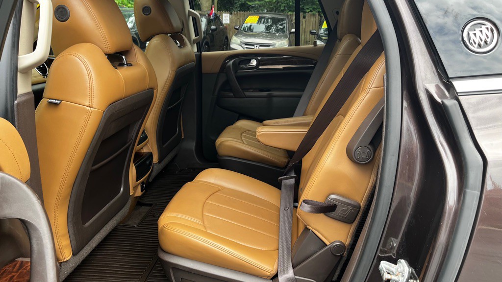 2017 Buick Enclave Image 46