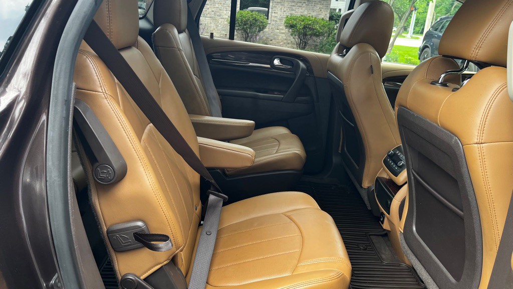 2017 Buick Enclave Image 57